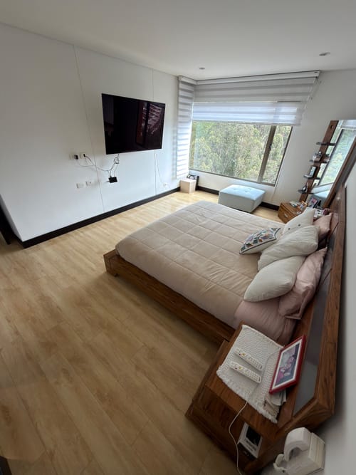 Apartamento de 4 alcobas en venta en Santa Barbara Oriental, Bogotá, 181 m² · foto 17 de 21