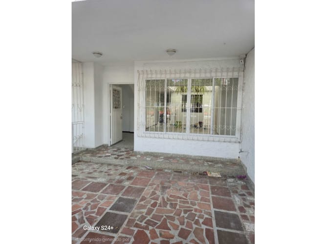 Casa de 4 alcobas en venta en Pampa Linda, Cali, 169 m² · foto 2 de 24