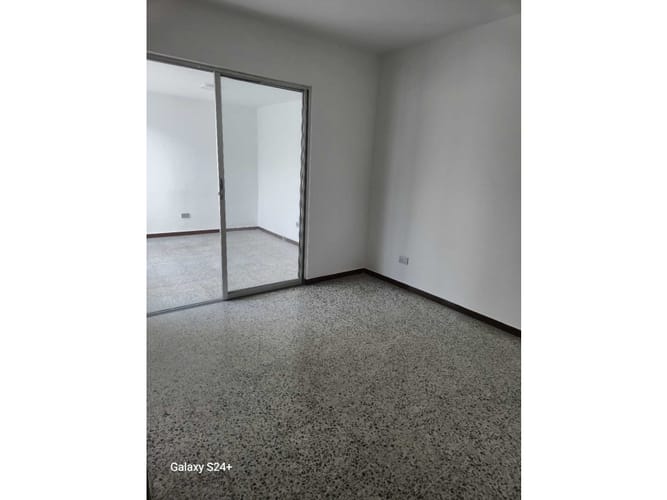 Casa de 4 alcobas en venta en Pampa Linda, Cali, 169 m² · foto 12 de 24