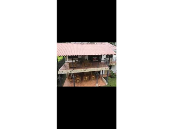 Casa de 5 alcobas en venta en Pance, Cali, 1030 m² · foto 4 de 13