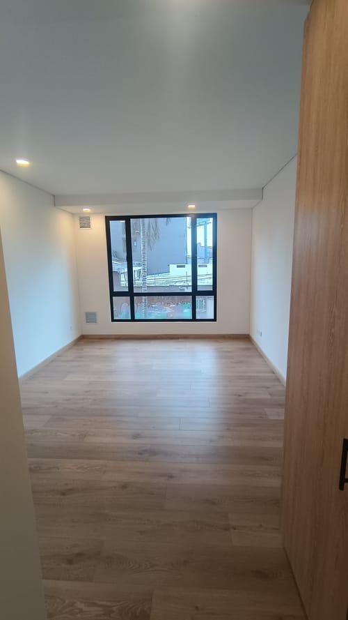 Apartaestudio en arriendo en La Floresta, Bogotá, 27 m² · foto 2 de 6