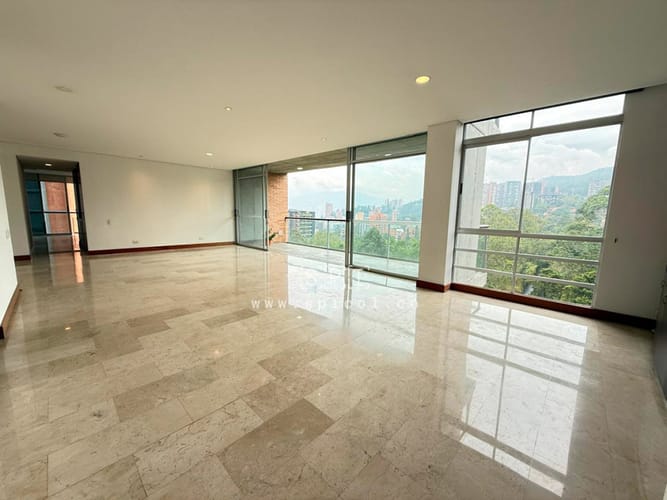 Apartamento de 3 alcobas en arriendo en Las Lomas, Medellín, 280 m² · foto 13 de 24