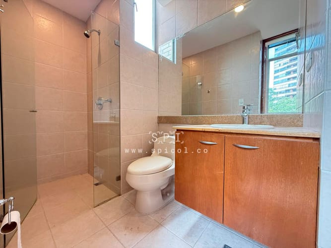 Apartamento de 3 alcobas en arriendo en Las Lomas, Medellín, 280 m² · foto 24 de 24