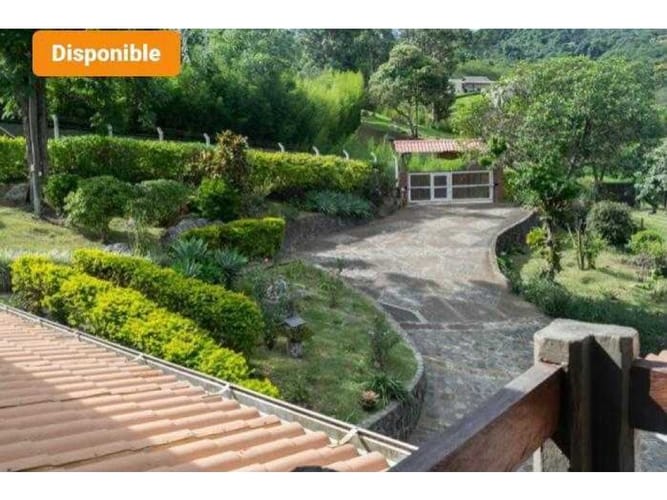 Casa de 5 alcobas en venta en Acopi, Yumbo · foto 8 de 13
