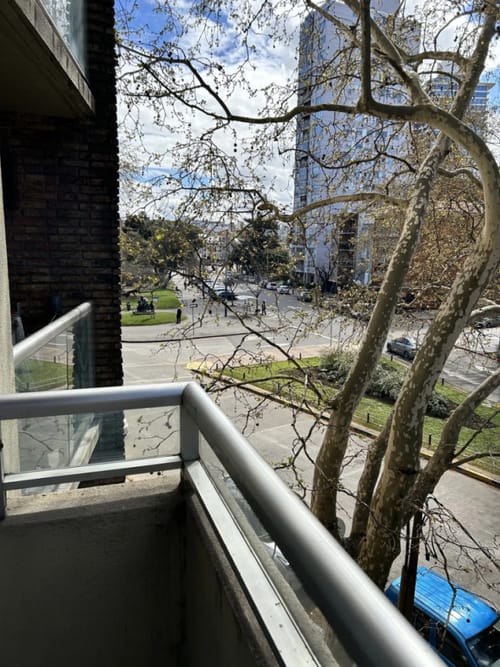 Alquiler Monoambiente Con Balcón Al Frente Excelente Zona En Pocitos · Foto 2