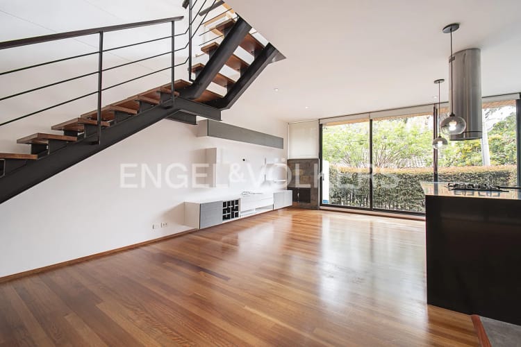 Casa de 3 alcobas en venta en Santa Barbara Alta, Bogotá, 260 m² · foto 2 de 20