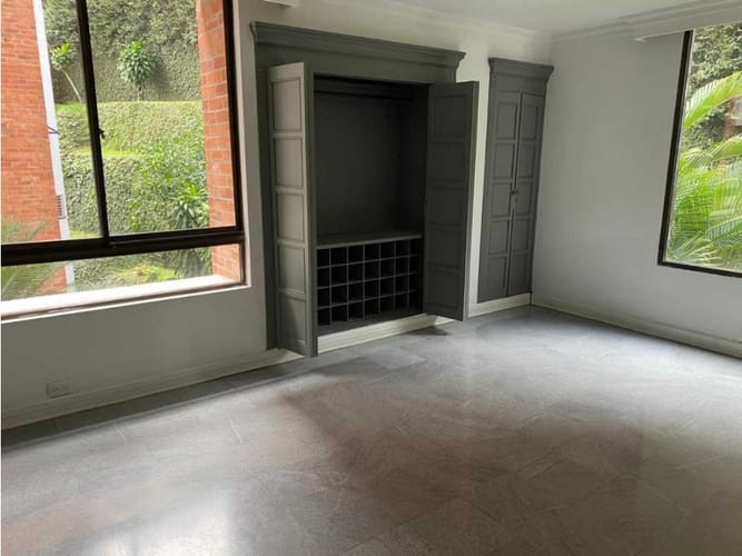 Apartamento de 3 alcobas en venta en Arboledas, Cali, 300 m² · foto 18 de 24
