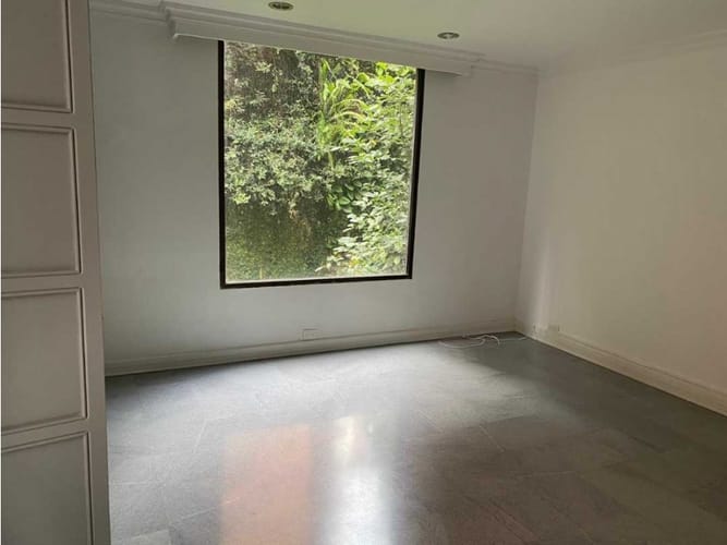 Apartamento de 3 alcobas en venta en Arboledas, Cali, 300 m² · foto 20 de 24