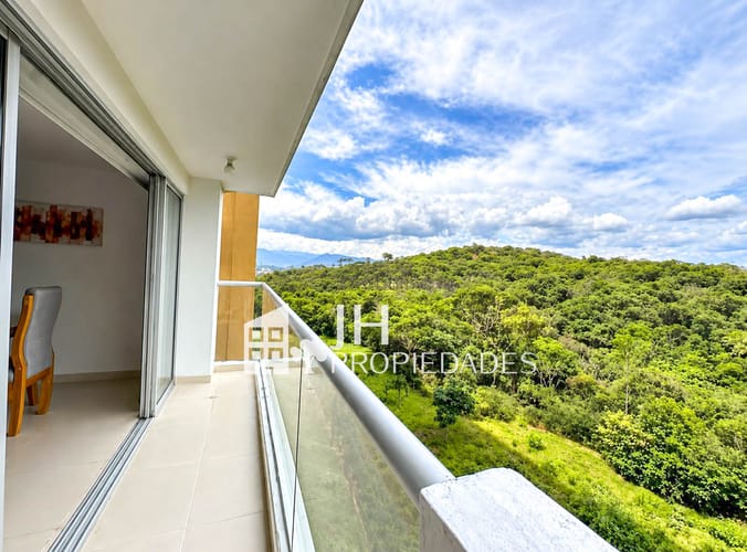 Apartamento de 3 alcobas en venta en Cañaveral, Floridablanca, 78 m² · foto 4 de 16