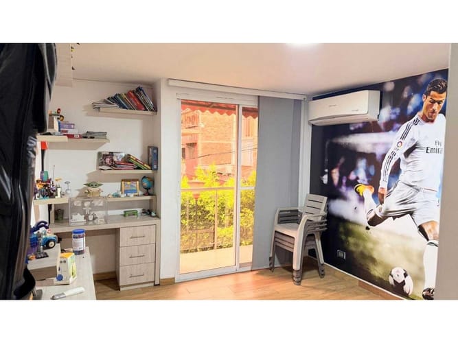 Casa de 5 alcobas en venta en Santa Anita, Cali, 130 m² · foto 12 de 21