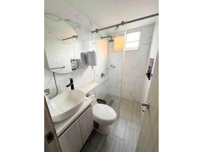 Casa de 5 alcobas en venta en Santa Anita, Cali, 130 m² · foto 13 de 21