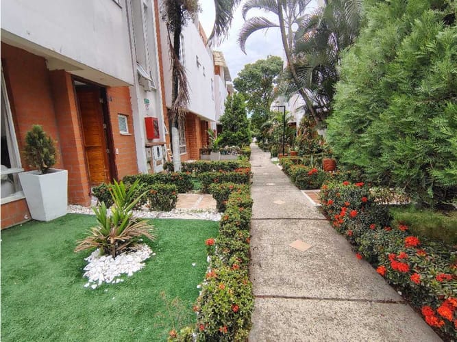 Casa de 3 alcobas en venta en Valle Del Lili, Cali, 110 m² · foto 6 de 24