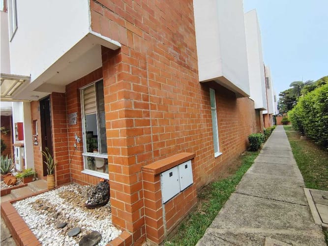 Casa de 3 alcobas en venta en Valle Del Lili, Cali, 110 m² · foto 7 de 24