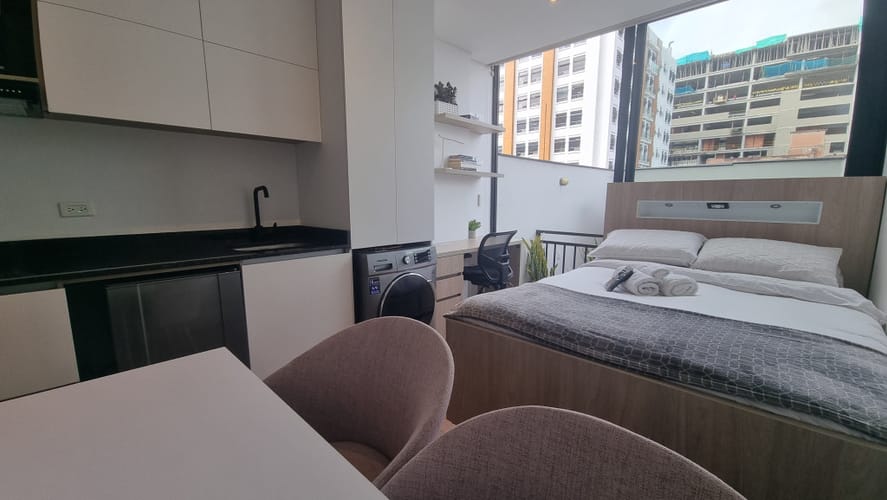 Apartaestudio en venta en Chico Norte, Bogotá, 18 m² · foto 2 de 10