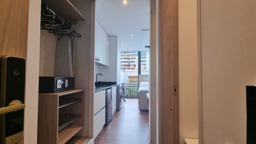 Apartaestudio en venta en Chico Norte, Bogotá, 18 m² · foto 6 de 10