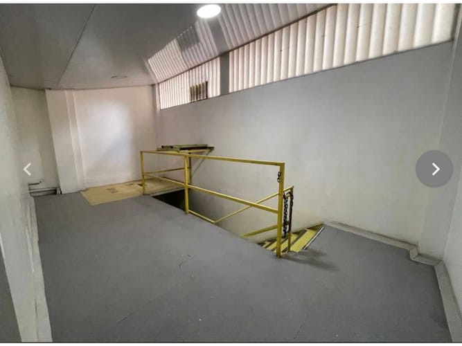 Bodega en venta en San Nicolas, Cali, 380 m² · foto 14 de 19