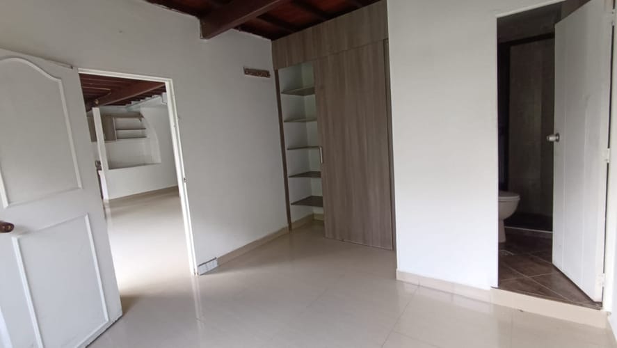 Apartamento de 2 alcobas en arriendo en Cristo Rey, Medellín, 50 m² · foto 7 de 10
