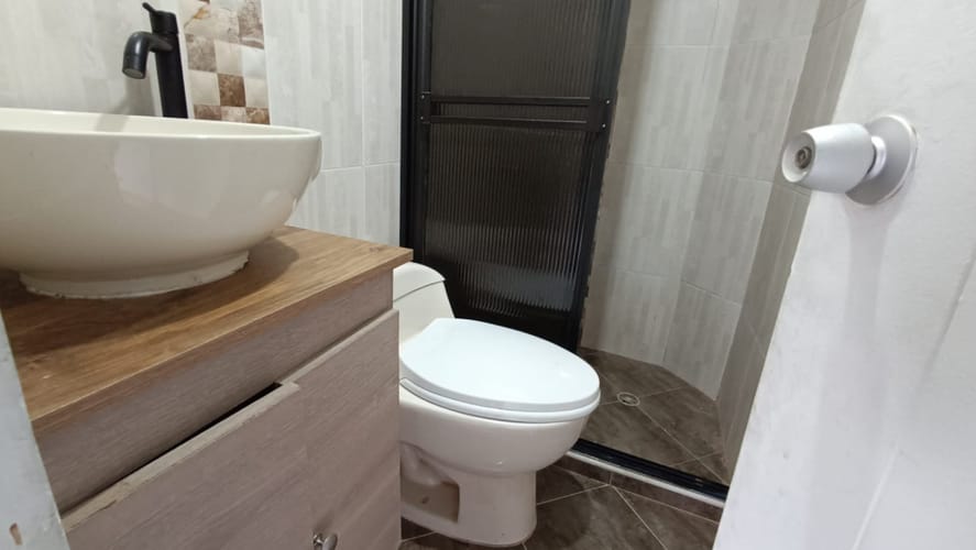 Apartamento de 2 alcobas en arriendo en Cristo Rey, Medellín, 50 m² · foto 8 de 10