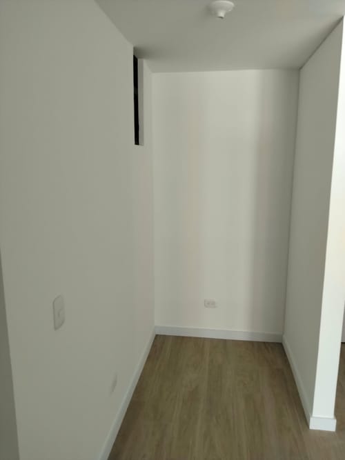 Apartamento de 2 alcobas en arriendo en Escuela De Infanteria, Bogotá, 53 m² · foto 2 de 11