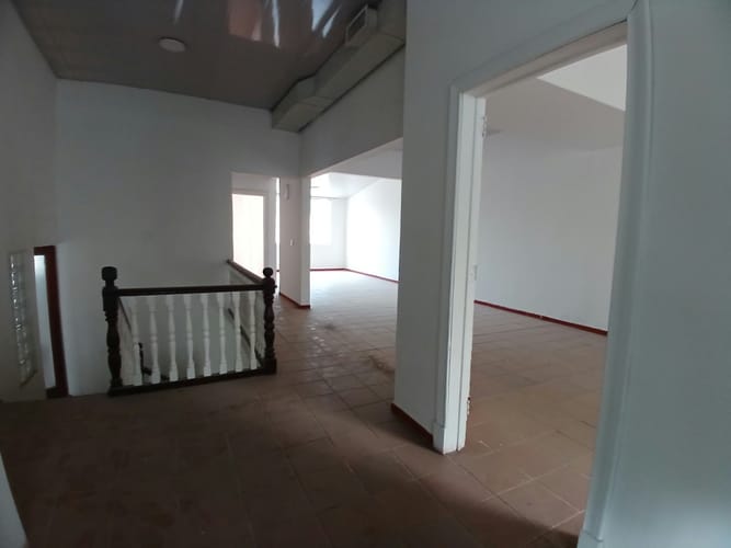 Casa de 4 alcobas en arriendo en Versalles, Cali, 348 m² · foto 20 de 24