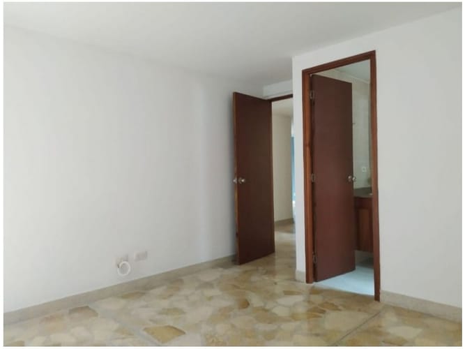 Apartamento de 4 alcobas en venta en Zuñiga, Medellín, 130 m² · foto 5 de 13