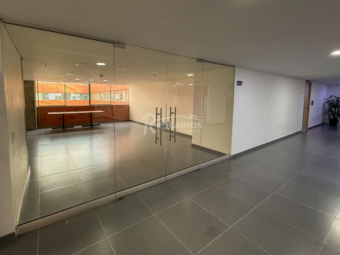 Oficina en arriendo en Naranjal, Medellín, 65 m² · foto 4 de 21