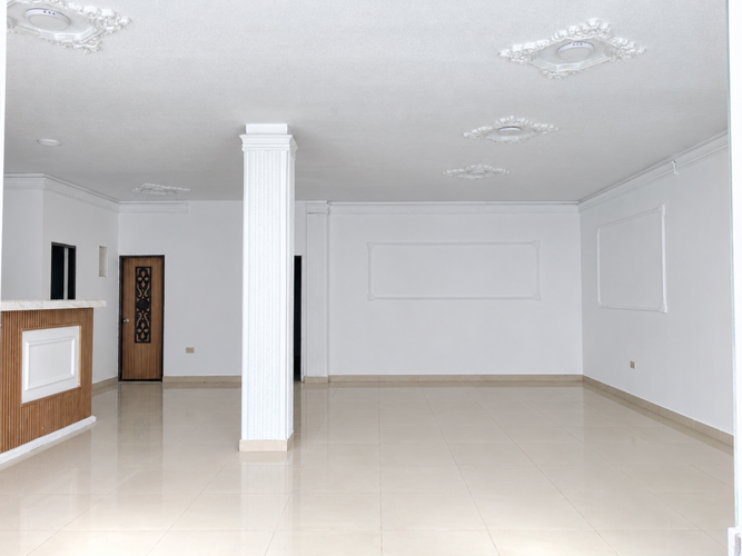Local en arriendo en Ciudad Jardin, Barranquilla, 122 m² · foto 2 de 11