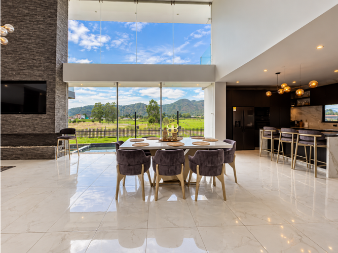 Casa de 6 alcobas en venta en Parcelas, Cota, 780 m² · foto 4 de 23