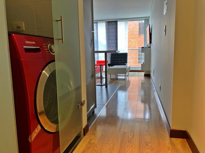 Apartamento de 1 alcoba en venta en Santa Barbara, Bogotá, 41 m² · foto 5 de 10
