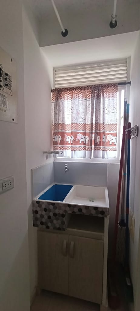 Apartamento de 2 alcobas en arriendo en Bochalema, Cali, 70 m² · foto 4 de 21