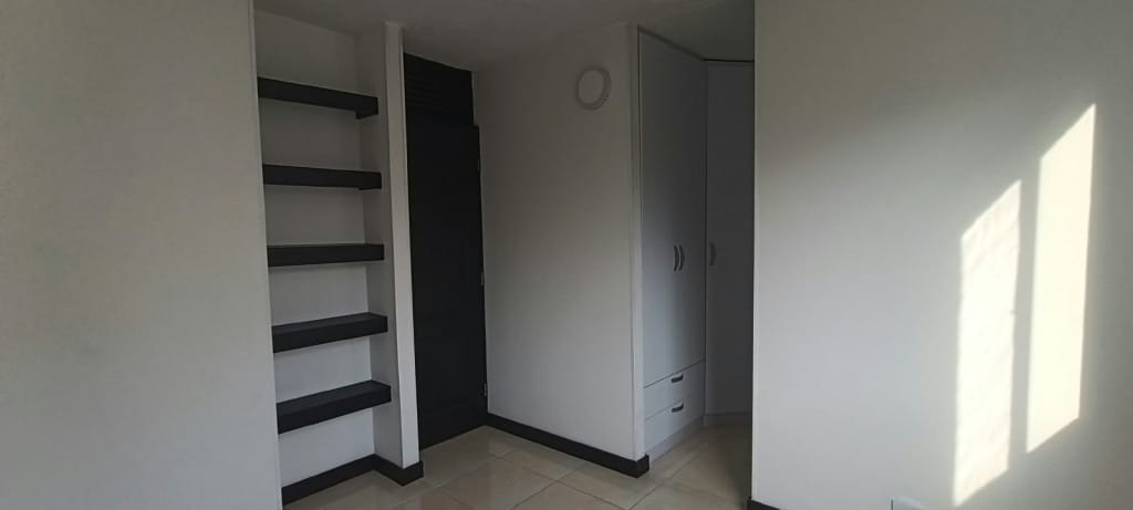 Apartamento de 2 alcobas en arriendo en Bochalema, Cali, 70 m² · foto 8 de 21