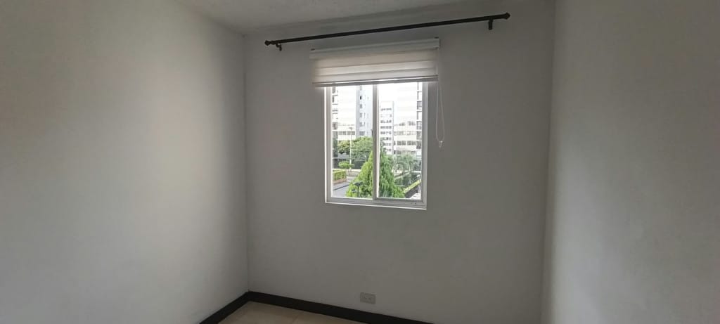 Apartamento de 2 alcobas en arriendo en Bochalema, Cali, 70 m² · foto 13 de 21