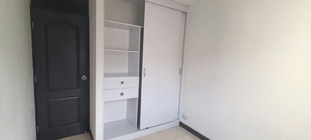 Apartamento de 2 alcobas en arriendo en Bochalema, Cali, 70 m² · foto 14 de 21