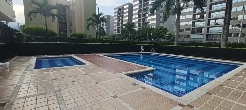 Apartamento de 2 alcobas en arriendo en Bochalema, Cali, 70 m² · foto 18 de 21