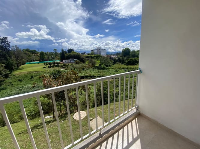 Apartamento de 2 alcobas en arriendo en El Faro, Rionegro, 63 m² · foto 9 de 11