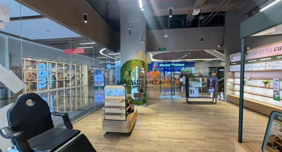 Local en arriendo en El Progreso, Medellín, 105 m² · foto 7 de 10