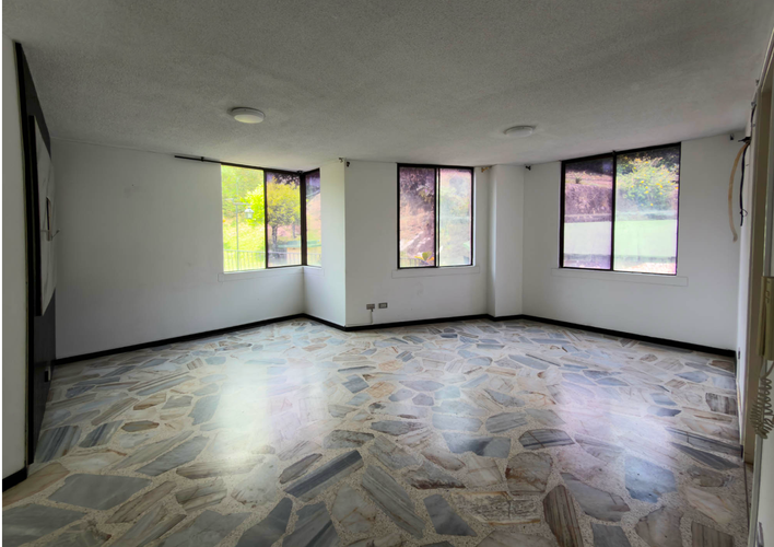 Apartamento de 3 alcobas en venta en Cañaveralejo, Cali, 75 m² · foto 10 de 13