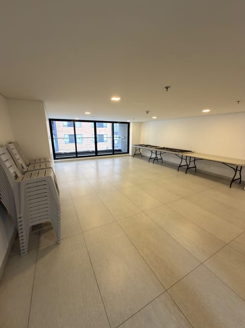 Apartamento de 2 alcobas en venta en Santa Barbara Oriental, Bogotá, 80 m² · foto 15 de 16