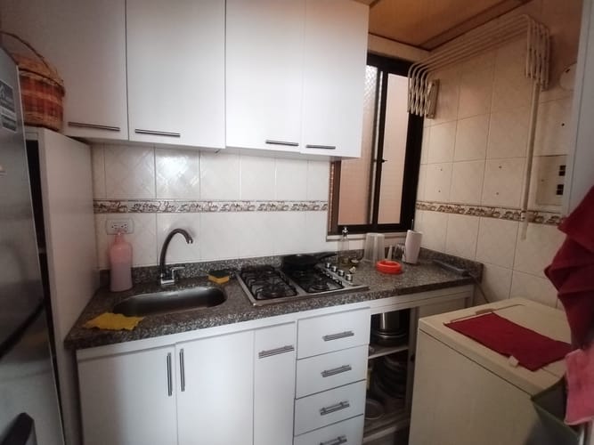 Apartamento de 3 alcobas en venta en Almendros, Bogotá, 50 m² · foto 12 de 19