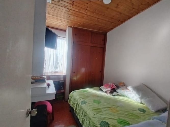 Apartamento de 3 alcobas en venta en Almendros, Bogotá, 50 m² · foto 9 de 19