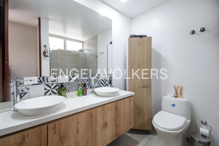 Apartamento de 3 alcobas en venta en Los Rosales, Bogotá, 193 m² · foto 14 de 18
