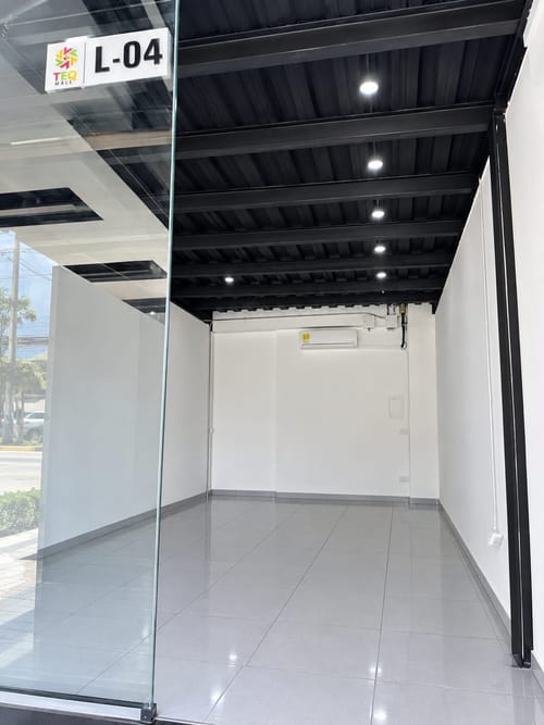 Local en arriendo en Nueva Tequendama, Cali, 33 m² · foto 2 de 6