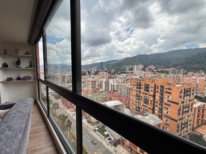 Apartamento de 2 alcobas en venta en Cedritos, Bogotá, 88 m² · foto 9 de 24