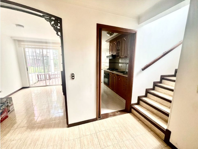 Casa de 3 alcobas en venta en Avenida 19 Norte, Armenia, 137 m² · foto 5 de 18