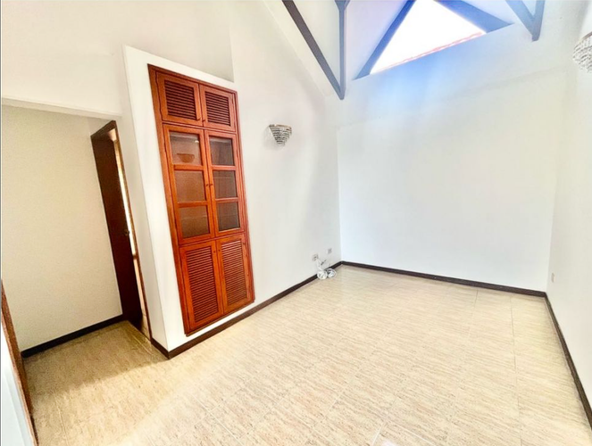 Casa de 3 alcobas en venta en Avenida 19 Norte, Armenia, 137 m² · foto 10 de 18