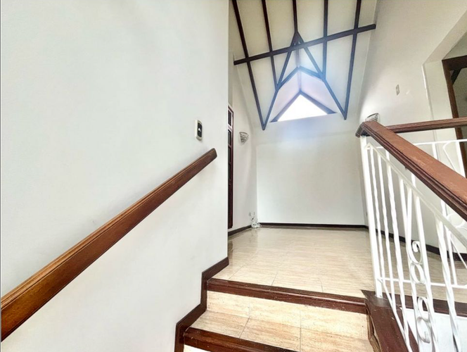 Casa de 3 alcobas en venta en Avenida 19 Norte, Armenia, 137 m² · foto 8 de 18