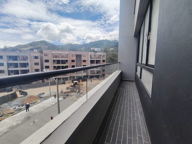 Apartamento de 3 alcobas en arriendo en San Nicolas, La Ceja, 78 m² · foto 6 de 19