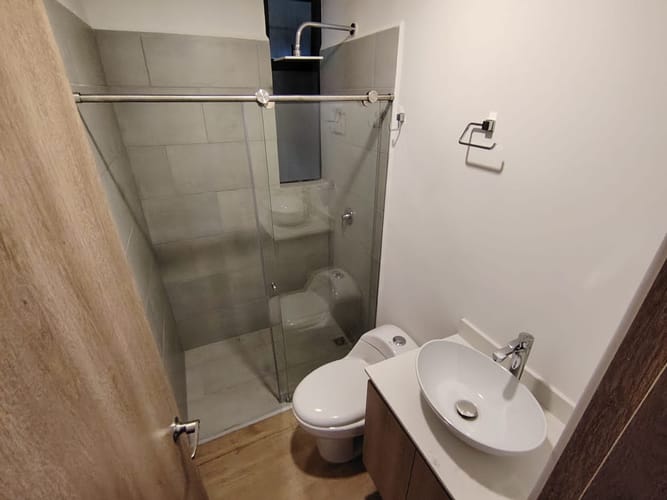 Apartamento de 3 alcobas en arriendo en San Nicolas, La Ceja, 78 m² · foto 12 de 19
