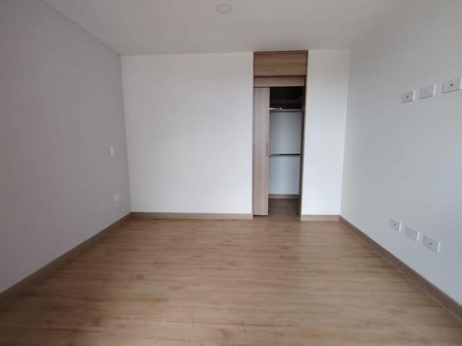 Apartamento de 3 alcobas en arriendo en San Nicolas, La Ceja, 78 m² · foto 14 de 19