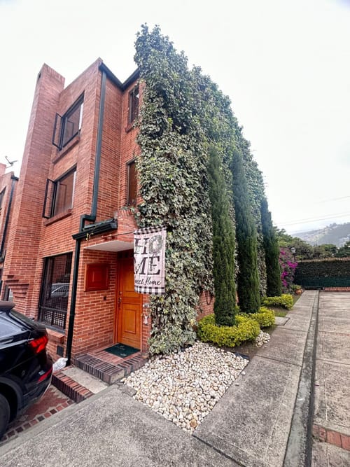 Casa de 3 alcobas en arriendo en Villas Del Mediterraneo, Bogotá, 200 m² · foto 3 de 16